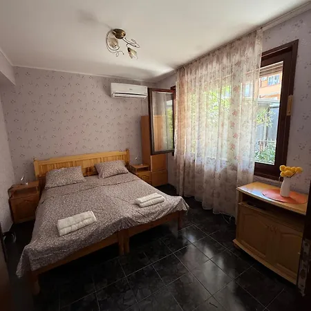 S&t דירה פומורי